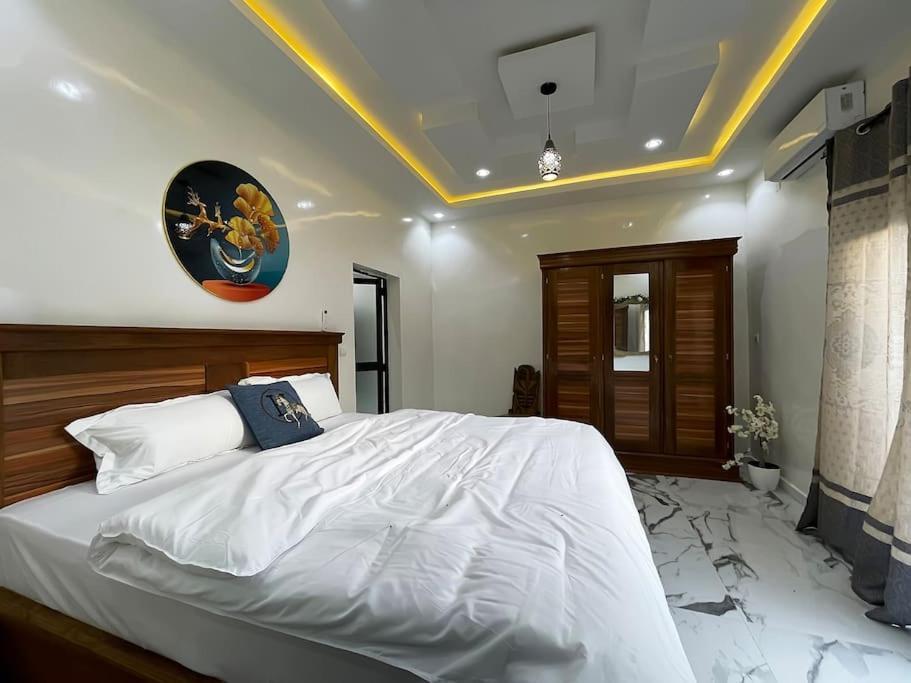 Villa Adja Nafy A Saly Gandigal Экстерьер фото