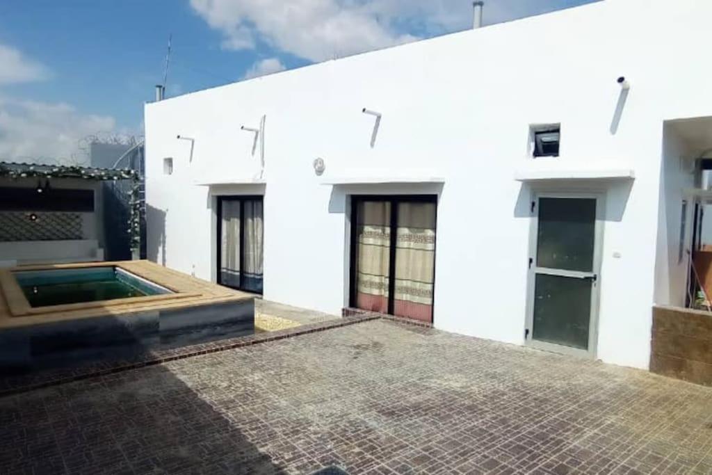 Villa Adja Nafy A Saly Gandigal Экстерьер фото