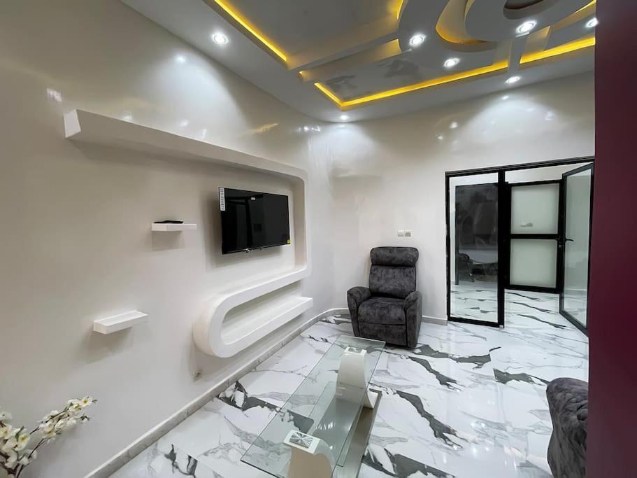 Villa Adja Nafy A Saly Gandigal Экстерьер фото